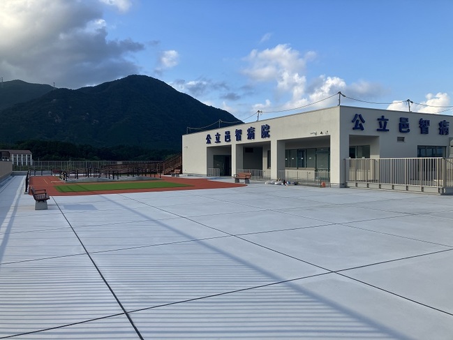7月本館棟屋上庭園