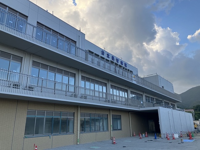 本館棟東面外装